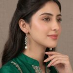 Shabnoor Earrings